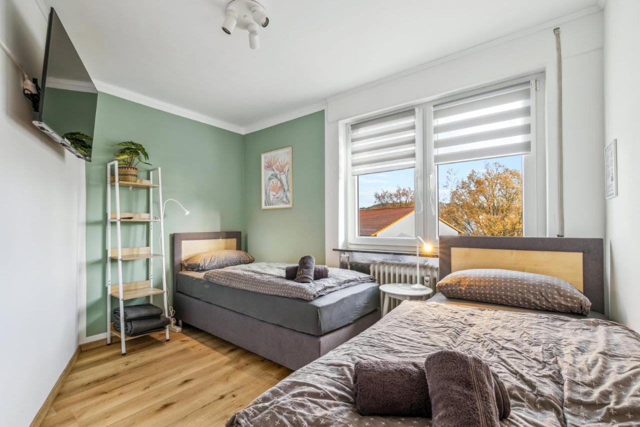 Ferienwohnung Amalfi A02 - 2 Zi Fuer 4P - Balkon, Smart Tv, Boxspringbett Kaiserslautern Exterior foto